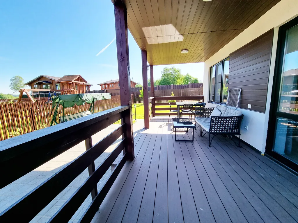 На берегу Волги River Houses