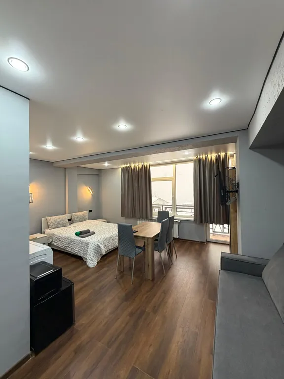 Квартира-студия: горы,канатная дорога и уют " — аренда посуточно в Домбай