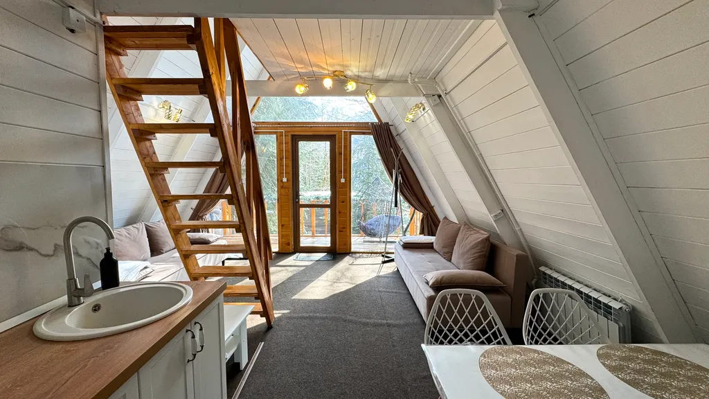 Треугольное шале