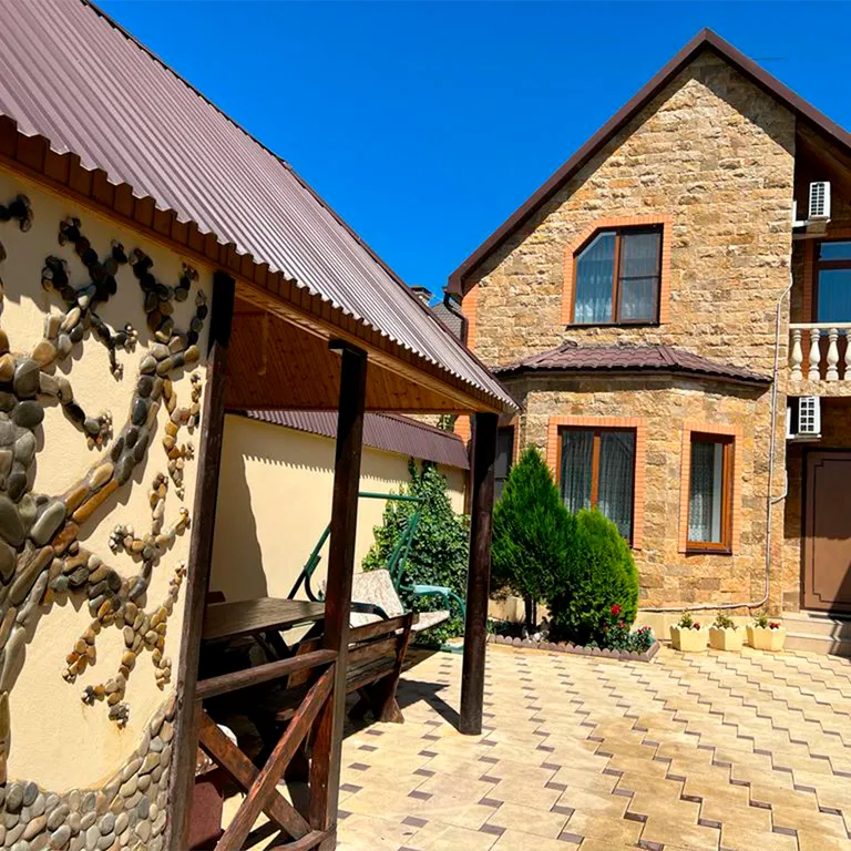 Коттедж со всеми удобствами в 50 метрах от моря — аренда посуточно в Махачкала