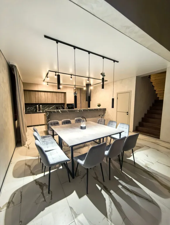 4-комнатный Дом