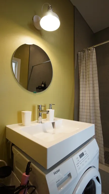 Дизайнерская двухкомнатная квартира с безупречным интерьером