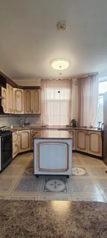 Дом Зимняя Вишня