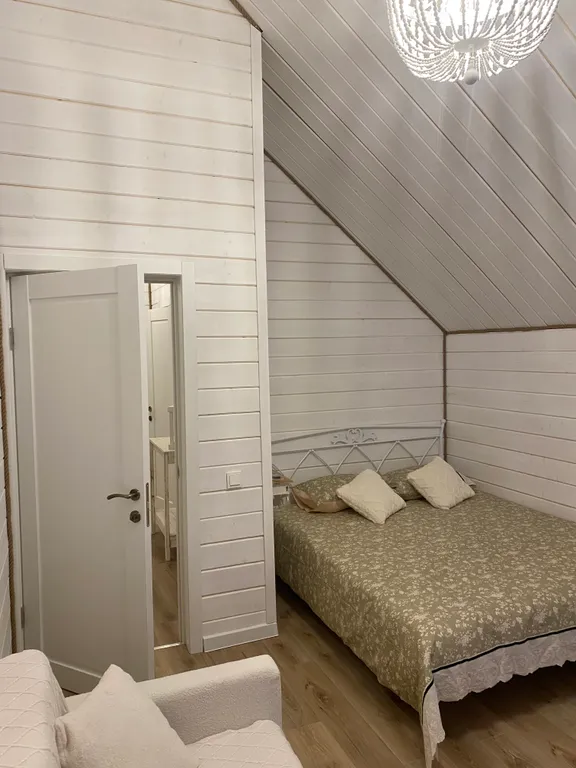 Дом с русской баней на дровах и чаном