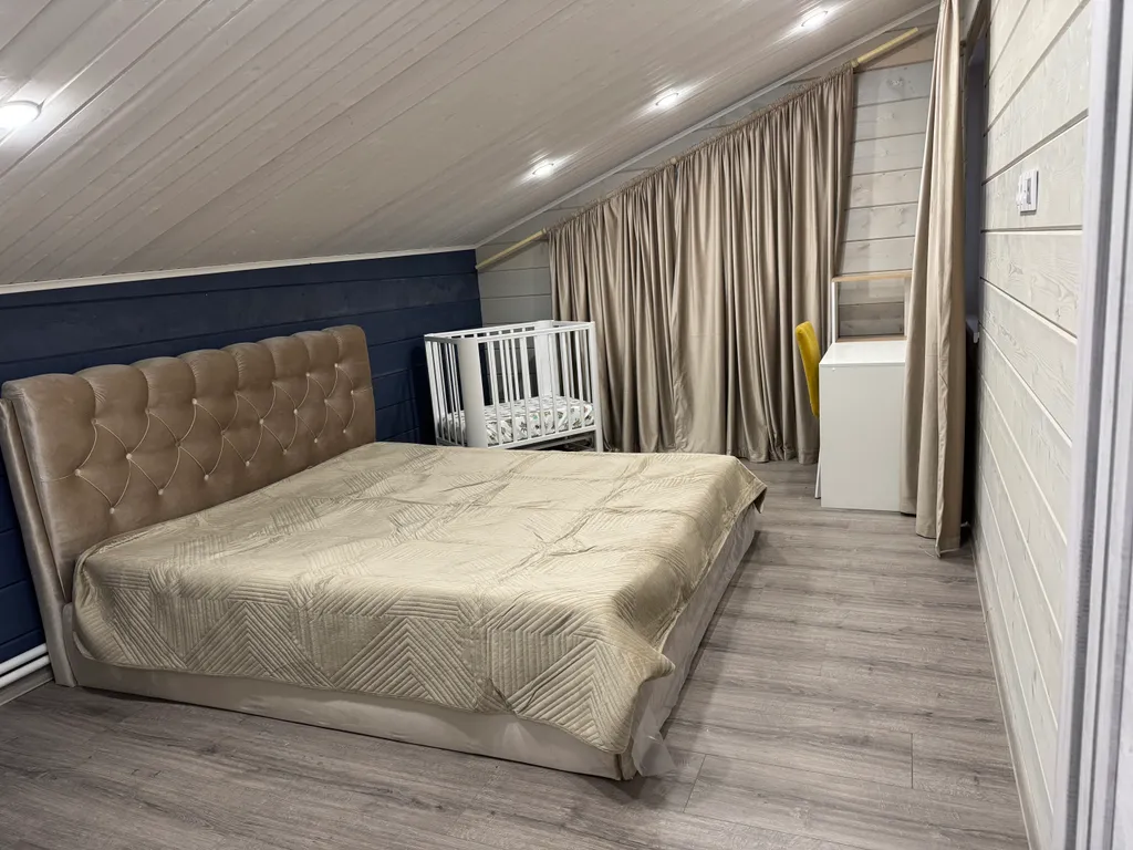 Новый коттедж с сауной и бассейном