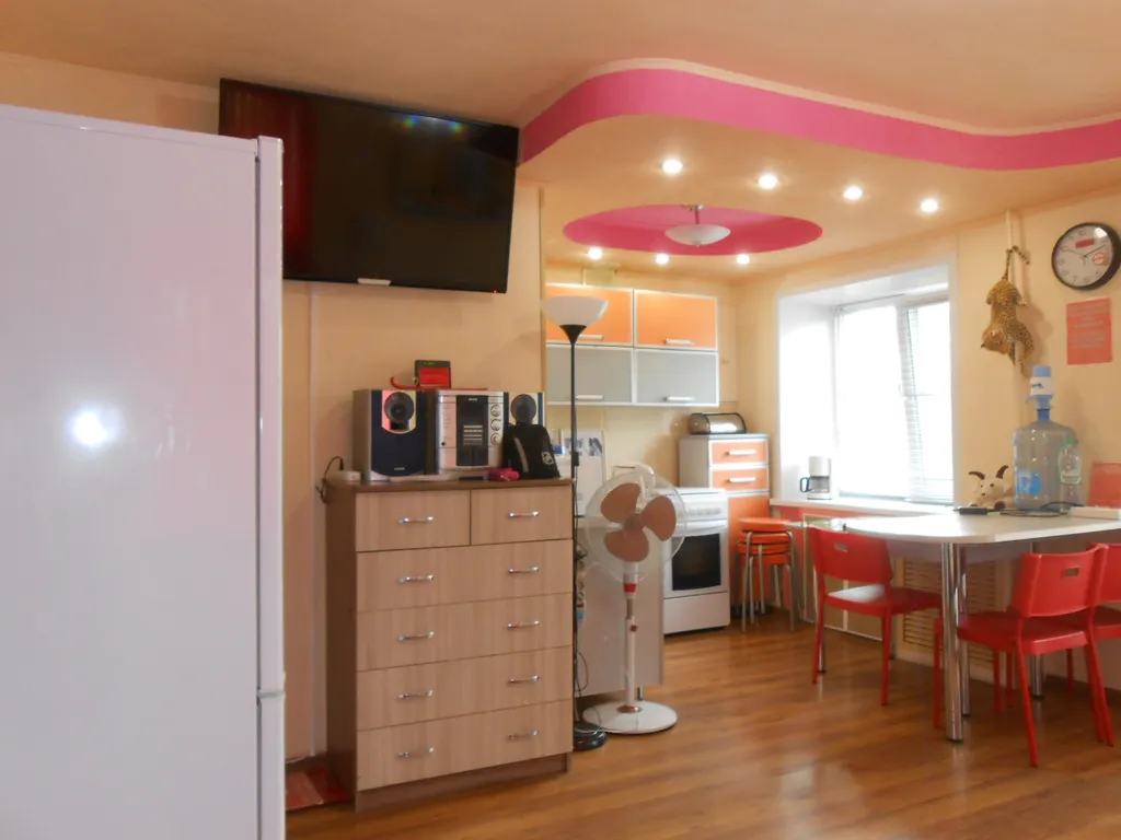 300 метров от "Терм"