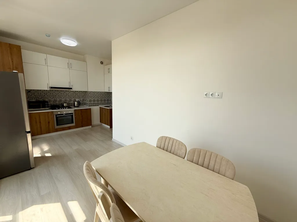 Светлая квартира посуточно ближе к центру