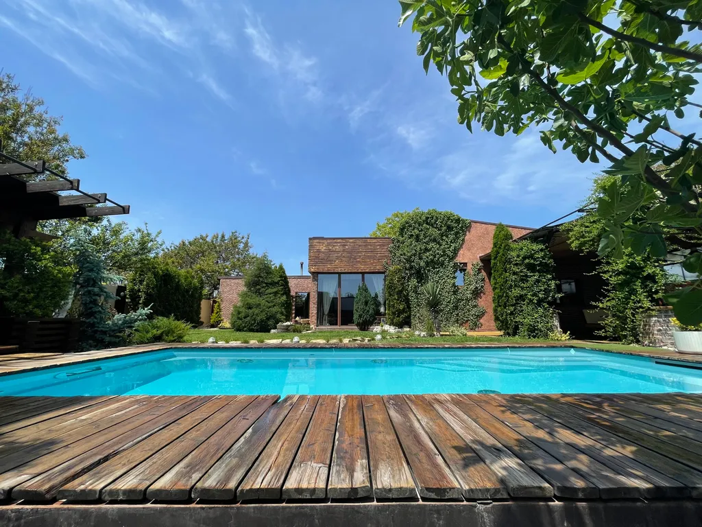 Коттедж Villa Omback — аренда посуточно в Анапская