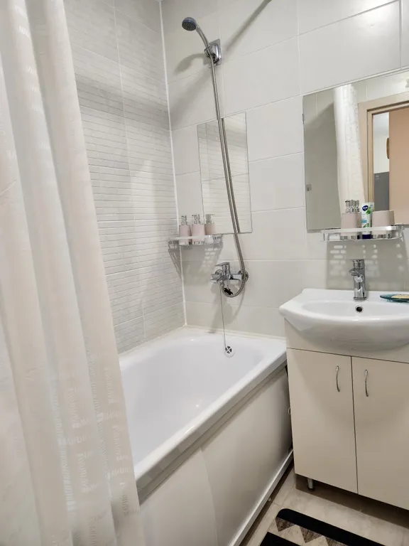 Уютная однокомнатная квартира для гостей на юге города