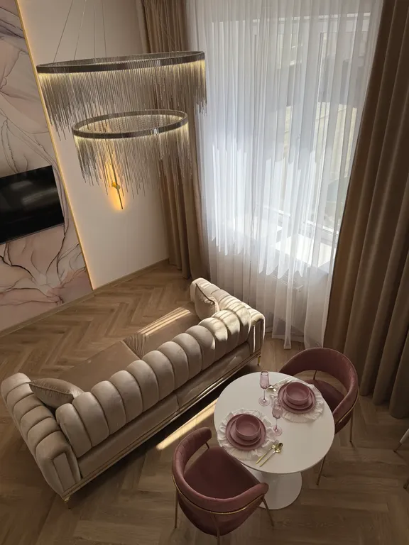 Квартира Квартира Двухуровневая студия KrasLoft в ЖК Преображенский на троих — Красноярск