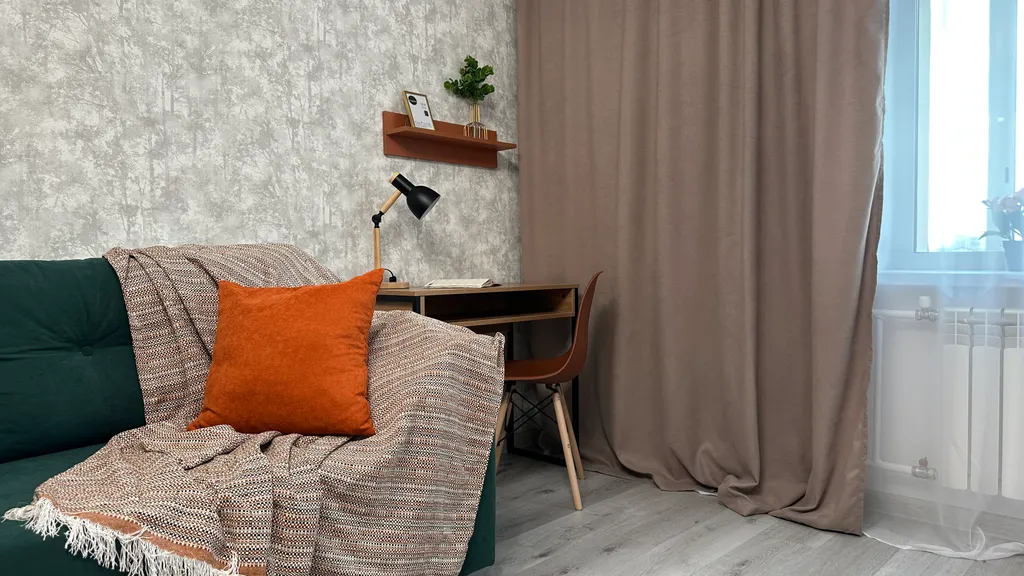 Яркий просторный апартамент около ЖД вокзала