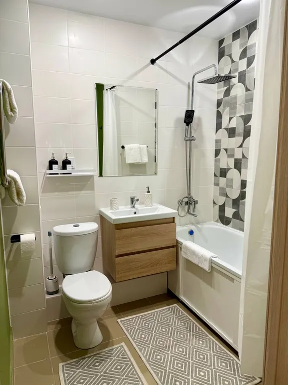 Квартира Светлая квартира с качелей — Красноярск