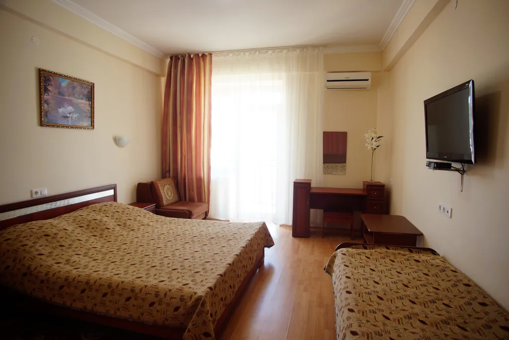 Уютная комната со всеми удобствами в 12 минутах до моря