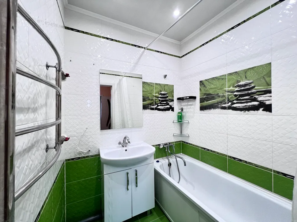 Двухкомнатная, БОЛЬШАЯ, ЦЕНТР