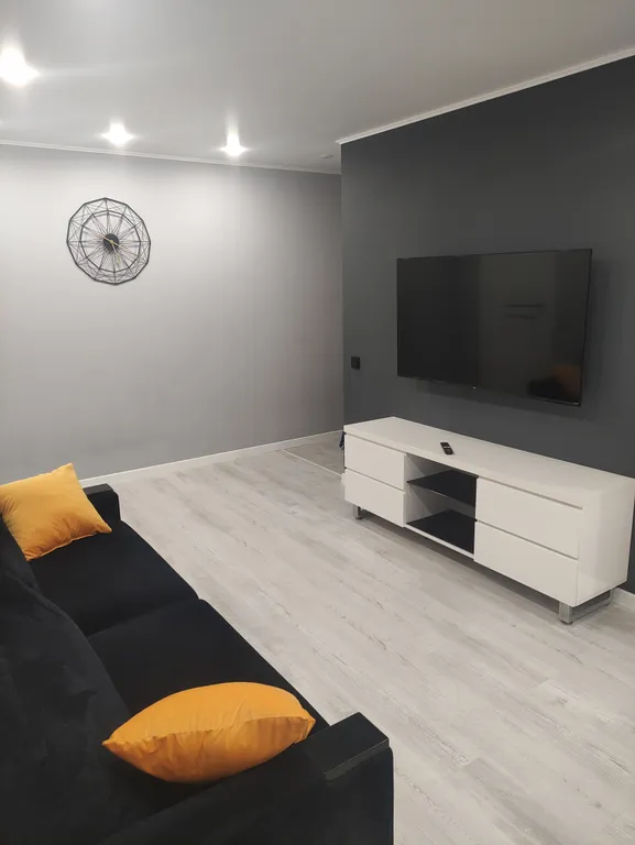 Двухкомнатная квартира в самом центре — аренда посуточно в Калининград