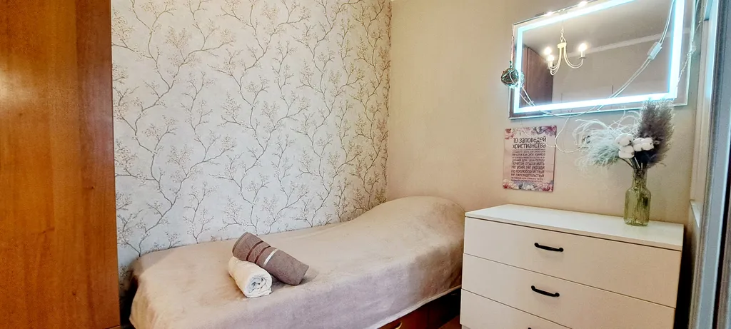 3к квартирв а центре у Сити Молла класса люкс