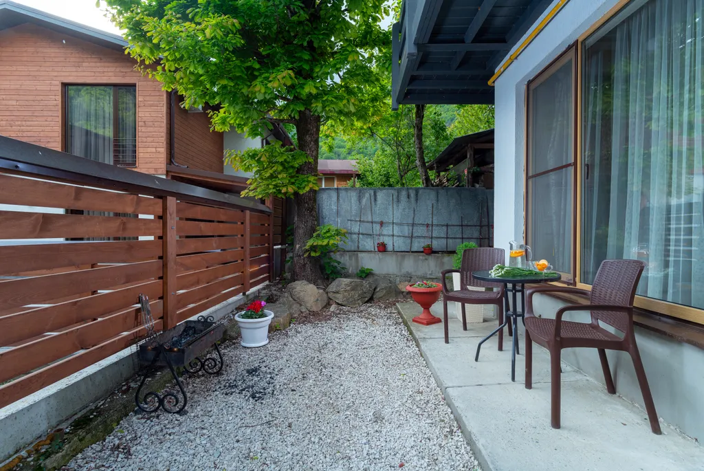 Квартира с собственным двориком