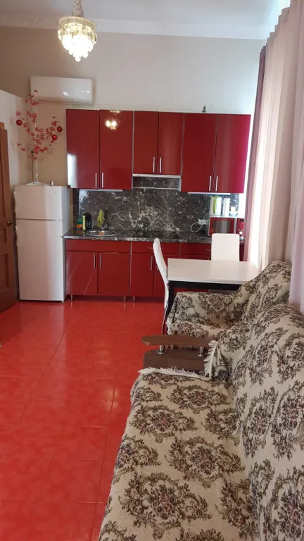 Апартаменты люкс с балконом в 200 метрах от моря с верандой