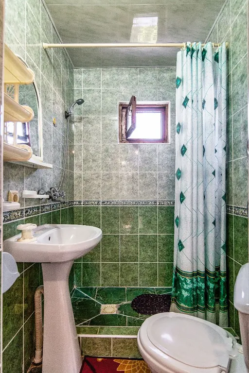 Квартира Квартира Улучшенный двухместный номер с дополнительным местом — Геленджик