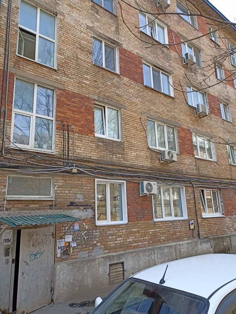 Вид дома снаружи 