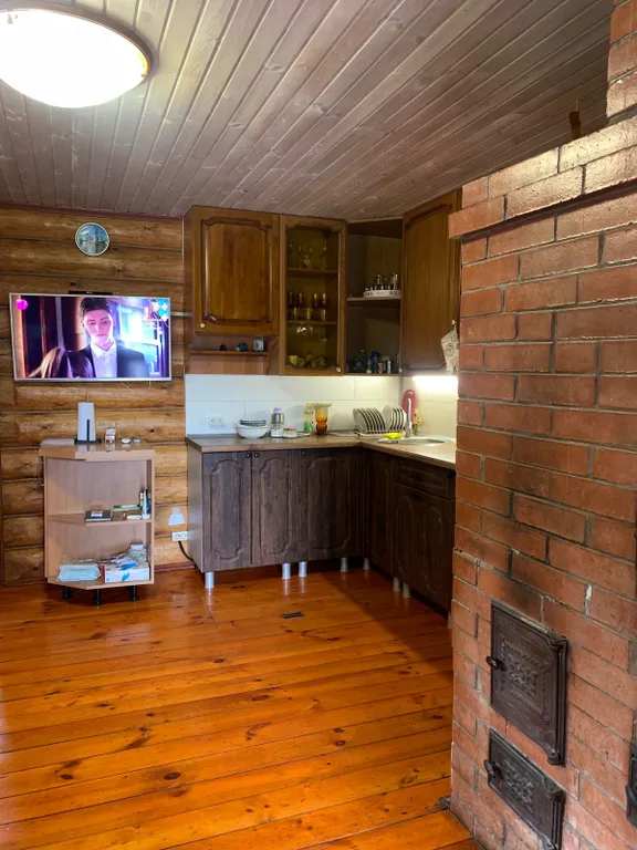 Домик у реки