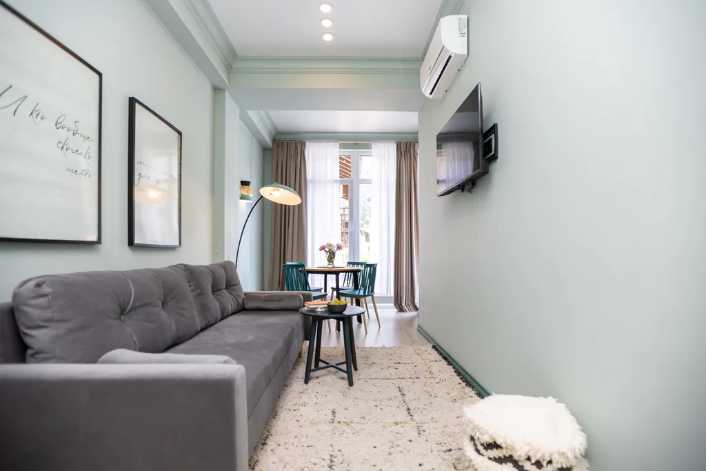 Дизайнерская квартира в центре Красной Поляны