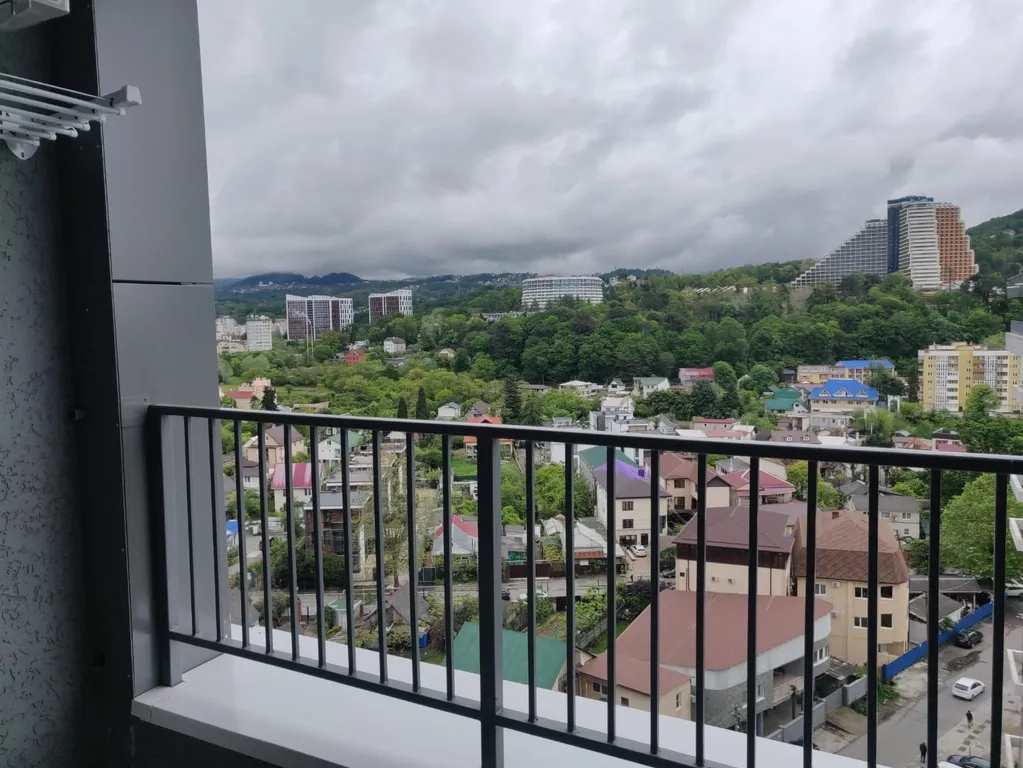 Просторная студия Бирюза комфорт+до 5 гостей