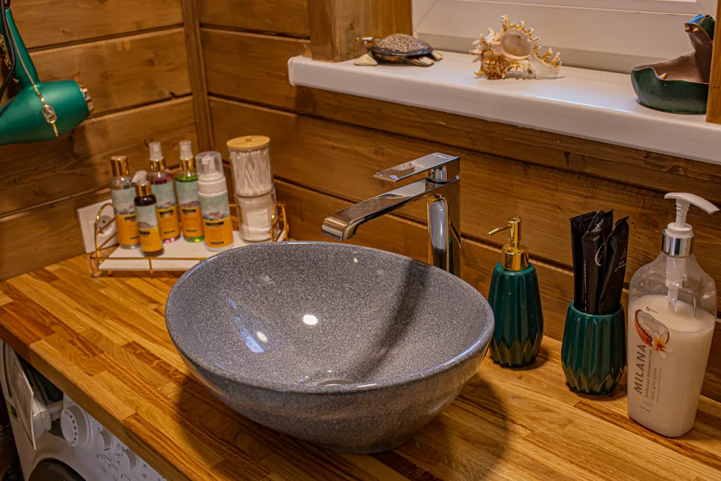 Коттедж Дом рядом с карьером и пляжем для купания — Пеники