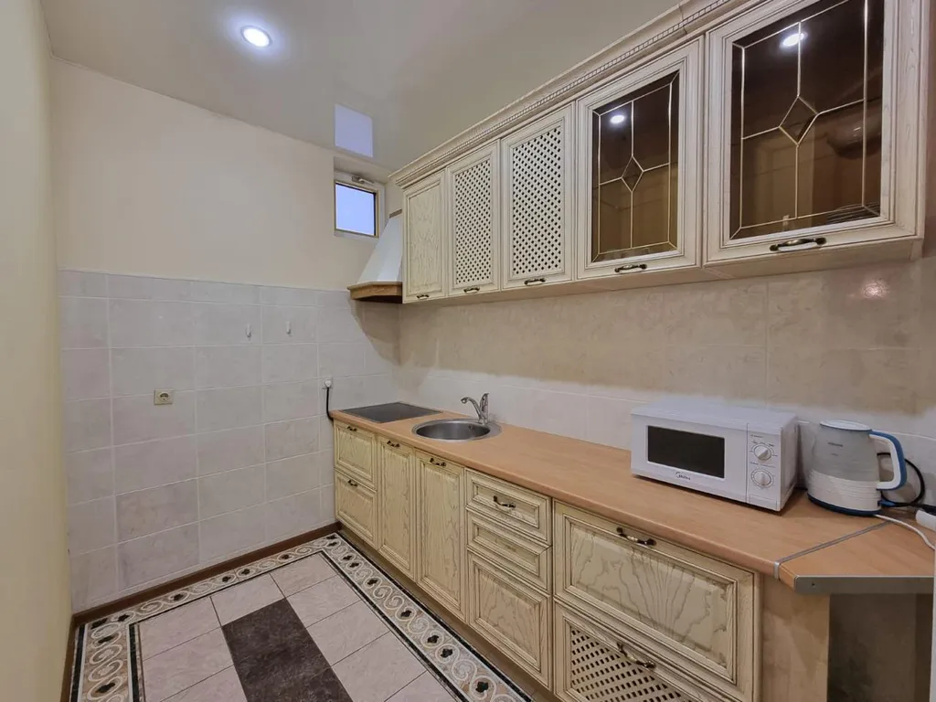 Вилла с бассейном и видом на море