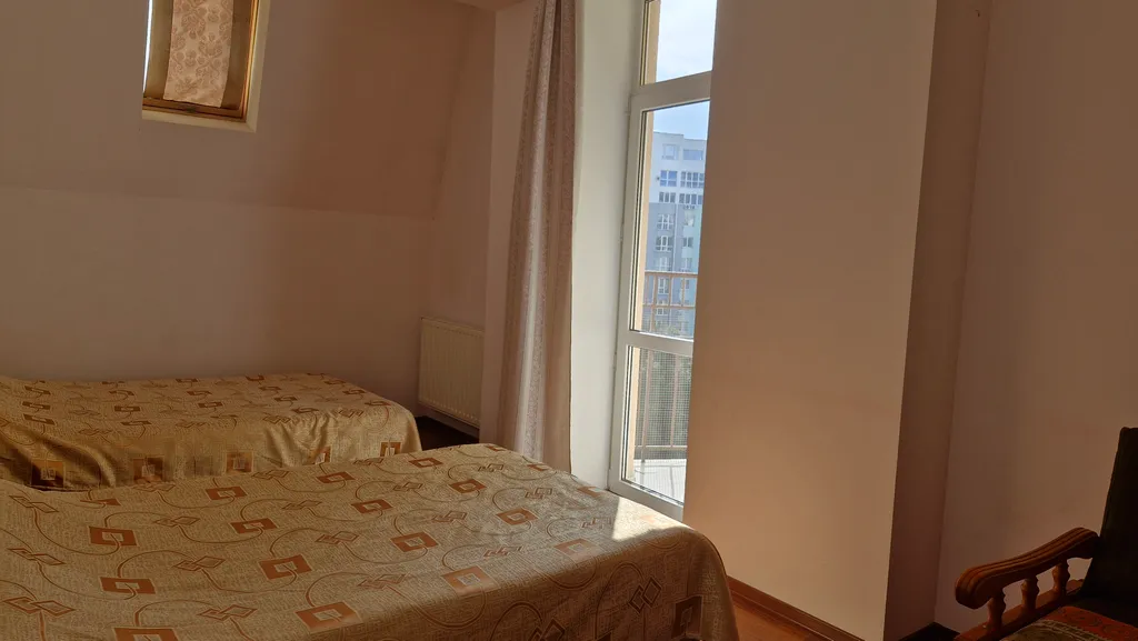 Просторная, видовая 2-комнатная квартира