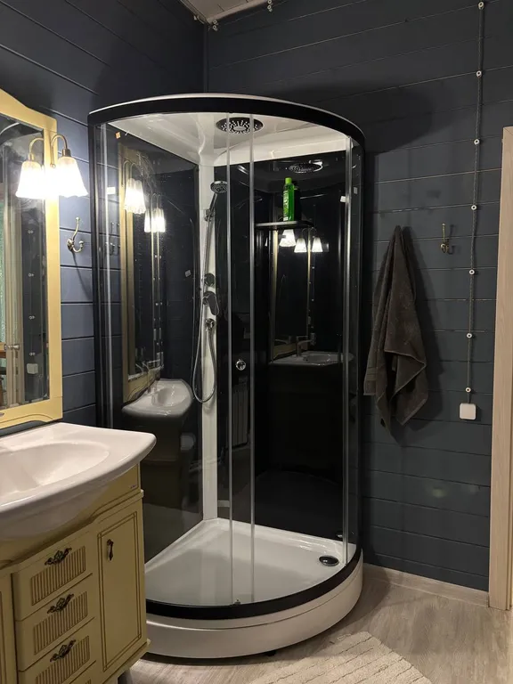 Дом с видом на город