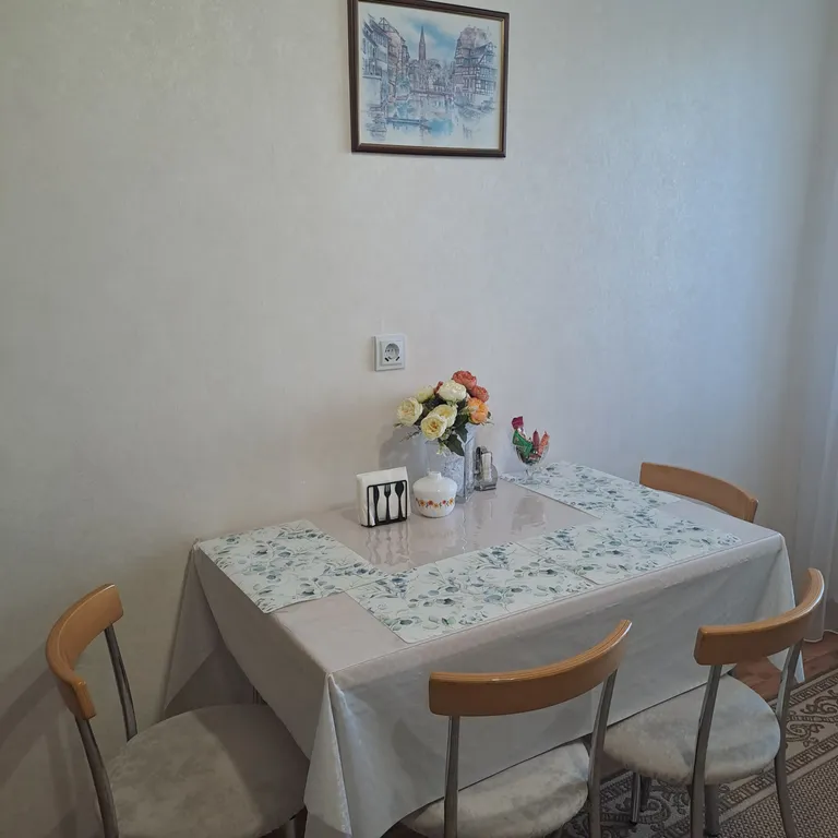 Светлая, чистая и уютная квартира с хорошим расположением