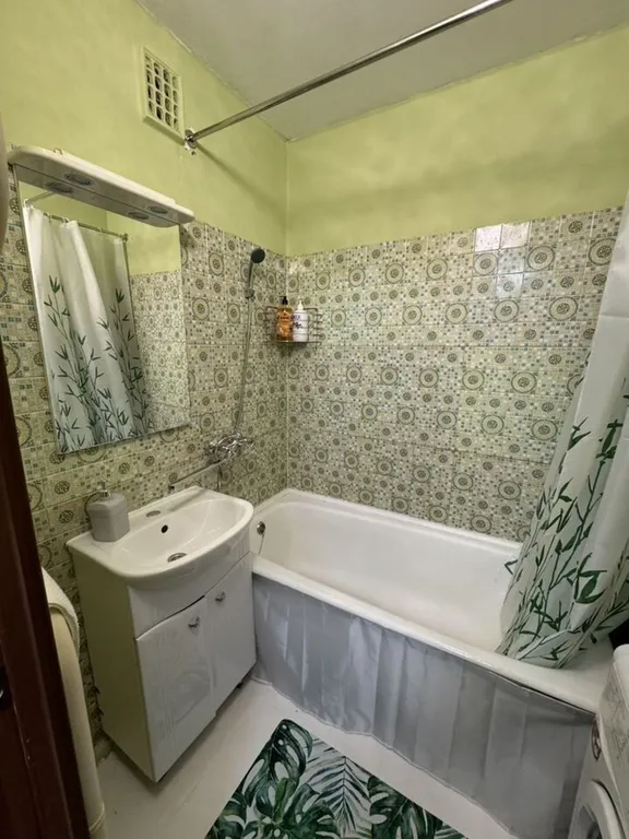 Уютная квартира на Октябрьском проспекте