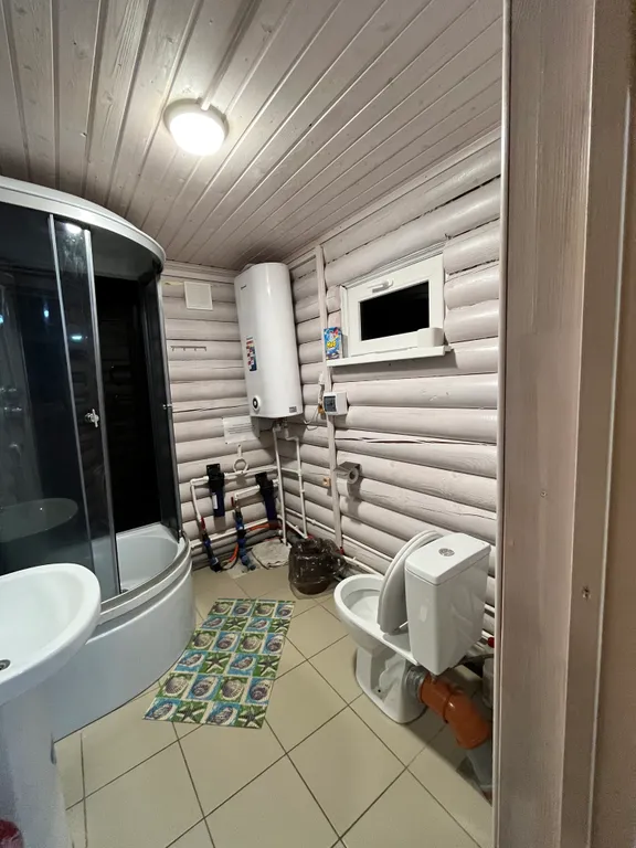 Коттедж Гостевой дом у озера в сосновом бору — Половина