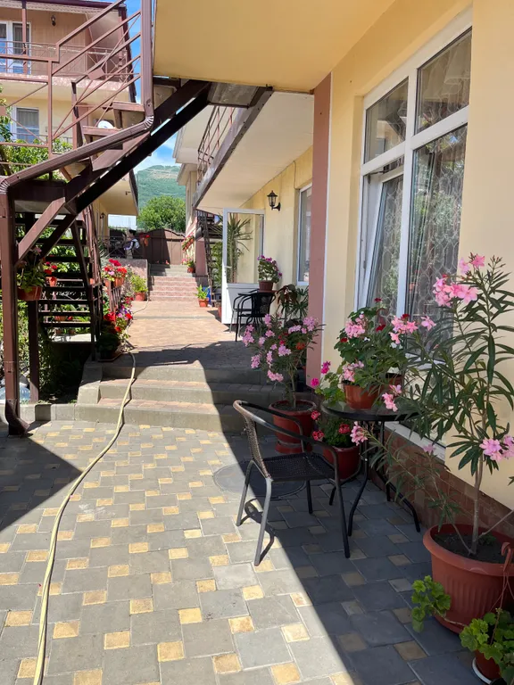 Двухкомнатный номер с кухней и бассейном