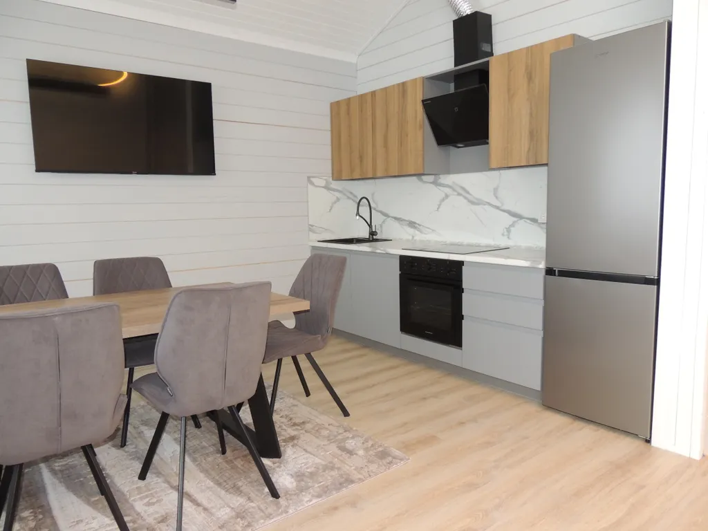 Villavgosti новый дом для отдыха с современным интерьером