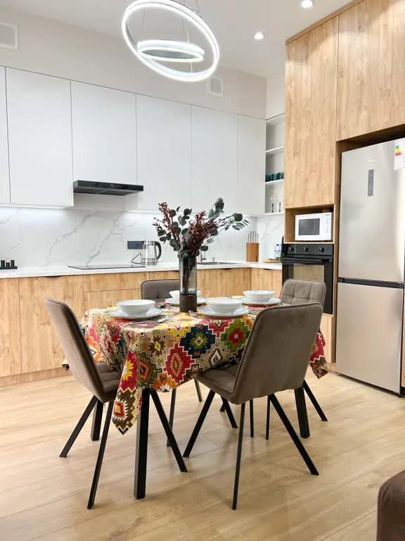 2-я квартира в центре Mirabad Avenue — 8 этаж