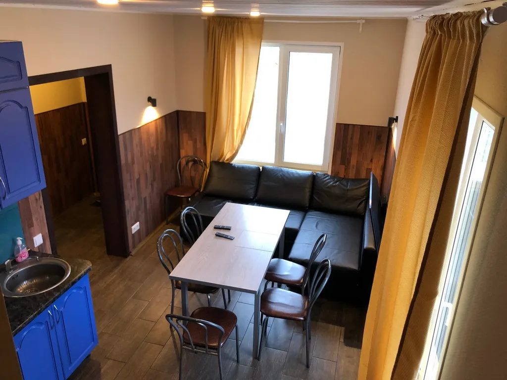 Коттедж 5-комнатный Дом — Луга