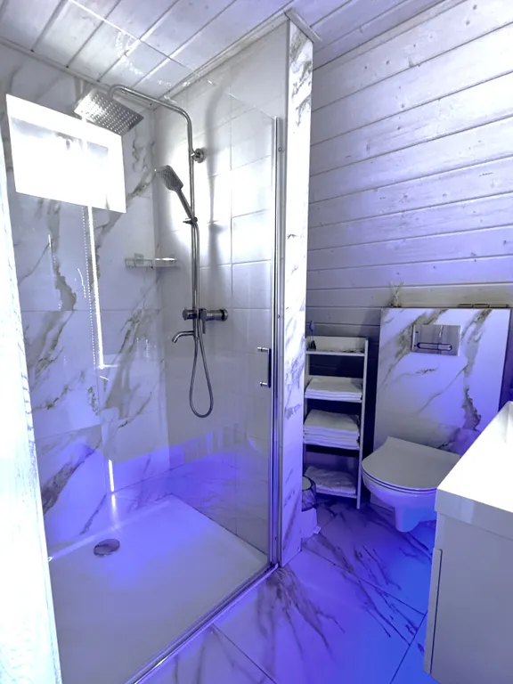 Aframe Lux white, дом на берегу Рыбинского водохранилища