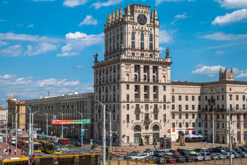 Квартира Апартаменты у жд вокзала — Минск