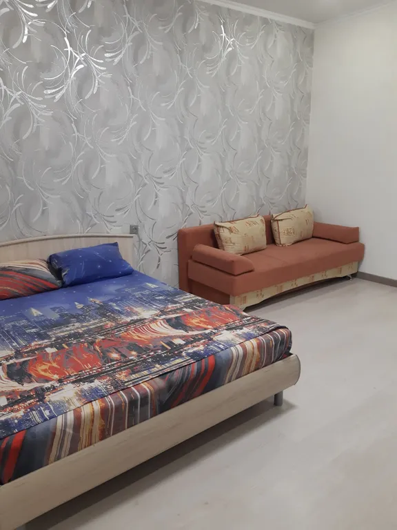 Большая квартира возле Мадагаскара — аренда посуточно в Тольятти