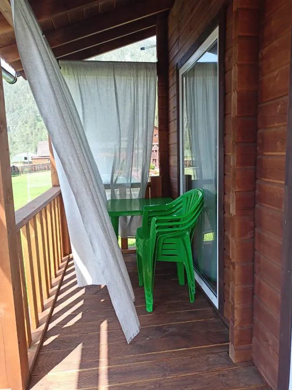 Двухкомнатный четырехместный гостевой дом с видом на горы №7