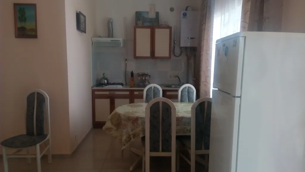 студия номера двхкомнатного(дом-2)кухня