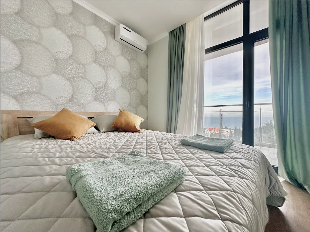 Апартамент Ls-wine and sunset с отдельной спальней с видом на море 5эт