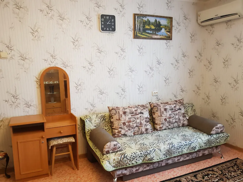 Квартира 1-комнатная Квартира — Евпатория