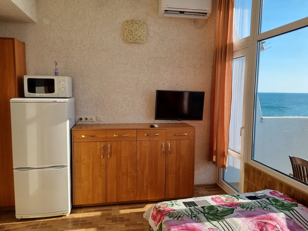 Уютная студия у моря