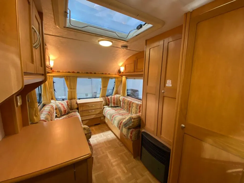 Коттедж Уютный автодом на пляже черного моря — Сочи