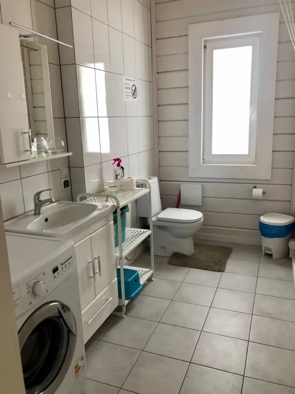 Дом номер 4 на озере Лунном