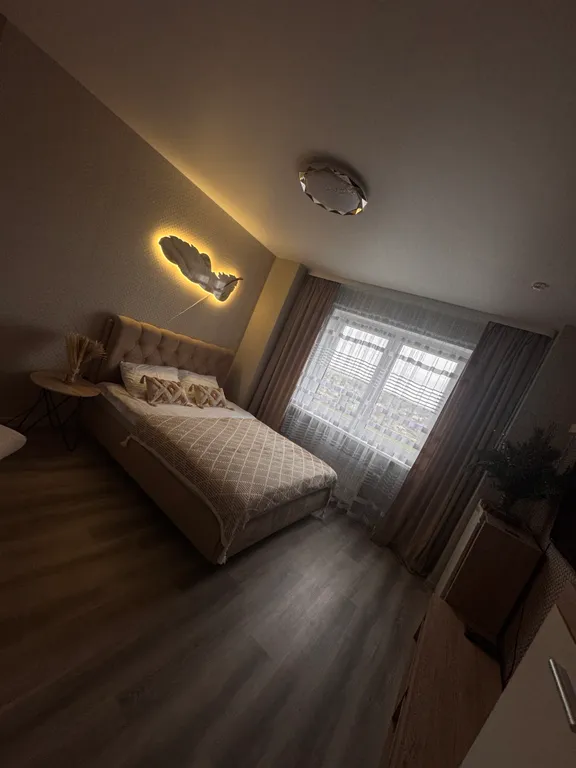 Уютная светлая квартира с самыми красивыми закатами