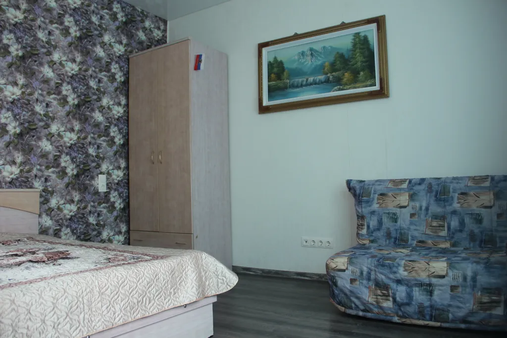 Комната с видом на море